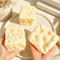 Cheezzy™ — Satisfying Cheese Squishy